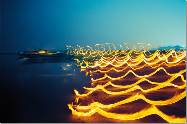 André Wagner_2004 vibrations 1206cmx-80cm-fire-waves