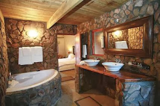 Stone and Wood ian the bathroom