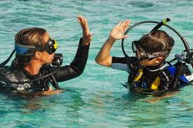 Kids in Phuket love the conditions for Scuba diving as there is so much to see.