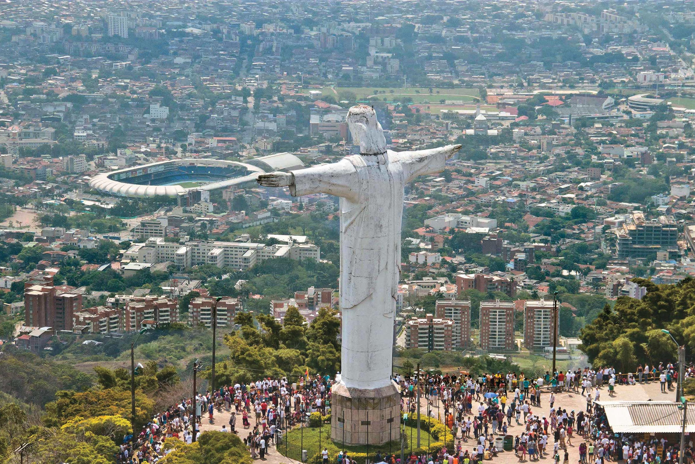 La statue du Christ Rédempteur et les copies, au Brésil et ailleurs