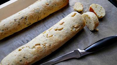 Deftige Cantuccini. Cantuccini mal anders. Cantuccini müssen nicht immer süß sein.