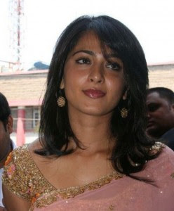 Anushka Shetty MBS Jewellery Showroom