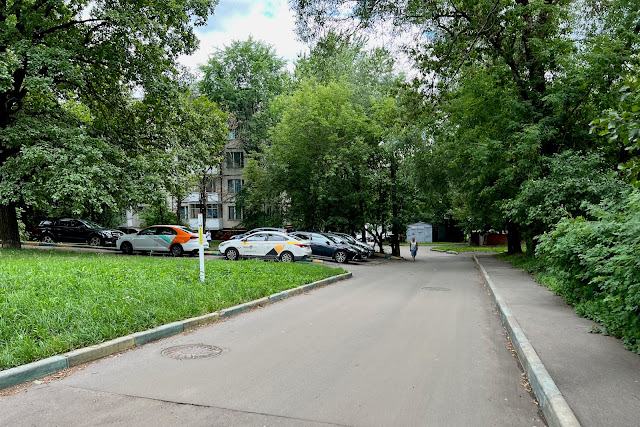 Давыдковская улица, дворы, жилой дом 1966 года постройки
