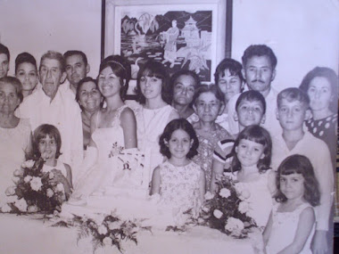 Mi Familia de Santiago de Las Vegas, Aramis Glez Glez Esta Con Camisa Blanca de Mangas Largas 1970s