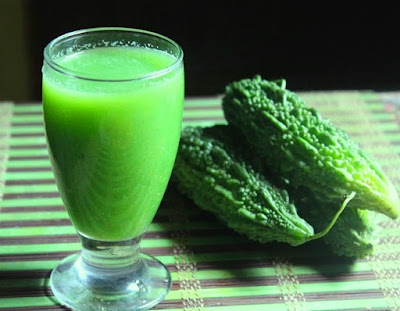 Karela juice peene ke fayde (benefits of bittergourd juice). 