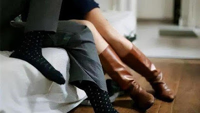 Suami Pergoki Istri Asyik Bercinta Dengan Pria Lain Di Rumahnya