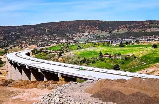 Avanza la ruta trans-sahariana entre Lagos y Argel, un faraónico proyecto de 9.600 km que interconecta 6 países. 