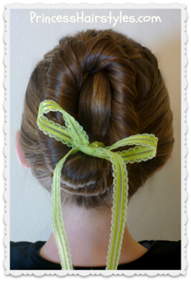 Anna's bun from the movie Frozen (tutorial)