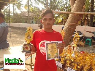 hasil lomba burung klaten, hasil lomba burung terbaru 2018, hasil lomba burung sragen, hasil lomba rajawali indonesia, burung new, jadwal lomba burung, daftar juara bnr semarang, hasil lomba agrobur, daftar juara bnr award 2017, daftar juara lomba burung kapolres cup sragen, kontes burung surabaya, video kontes burung lovebird, kontes burung murai, kontes burung anis, kontes burung kacer, kontes burung pleci, kontes burung kenari, kontes burung merpati, kontes burung konin, hasil lomba piala kapolres metro jakarta selatan, piala kapolres metro jakarta selatan, daftar juara piala kapolres metro jakarta selatan, daftar pemenang piala kapolres metro jakarta selatan, lovebird, burung lovebird, latber exclusive gbc, gadingan bc, lokasi gantangan gadingan bc, lokasi lapangan kasab bc, alamat kasab bc, jadwal latber kasab bc, jadwal latpres gadingan bc, latpres gadingan bc, pemenang latber gadingan bc, pemenang latpres gadingan bc, daftar juara latber exclusive gbc, daftar juara latber exclusive gbc, daftar pemenang latber exclusive gbc, daftar pemenang latber exclusive gbc, lovebird ncun ring sakti, lovebird anggun, lovebird sanca jr, kontes burung, kontes burung indramayu, kontes burung di indramayu, lomba burung indramayu, lomba burung di indramayu