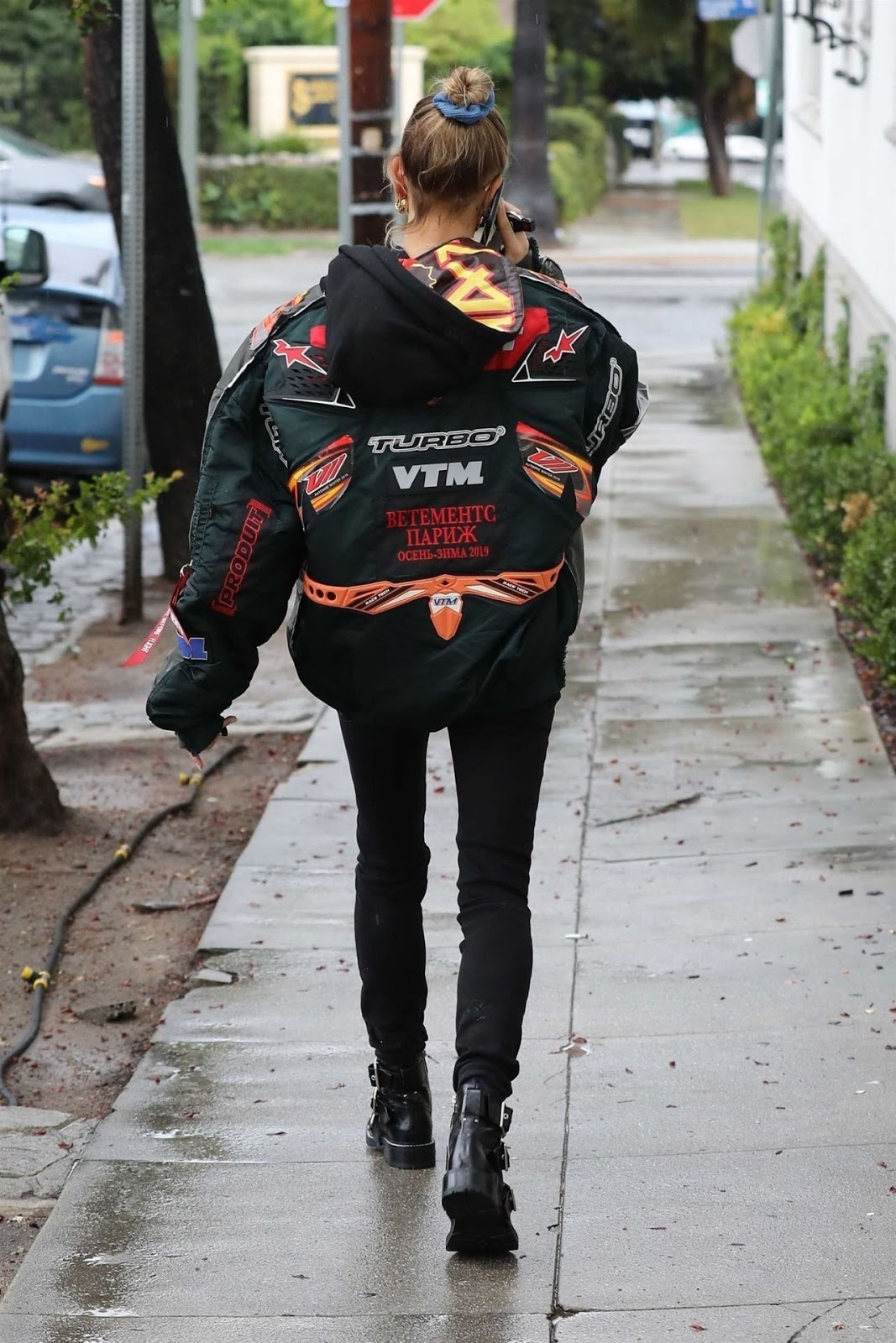 Hailey Baldwin street style in Hollywood