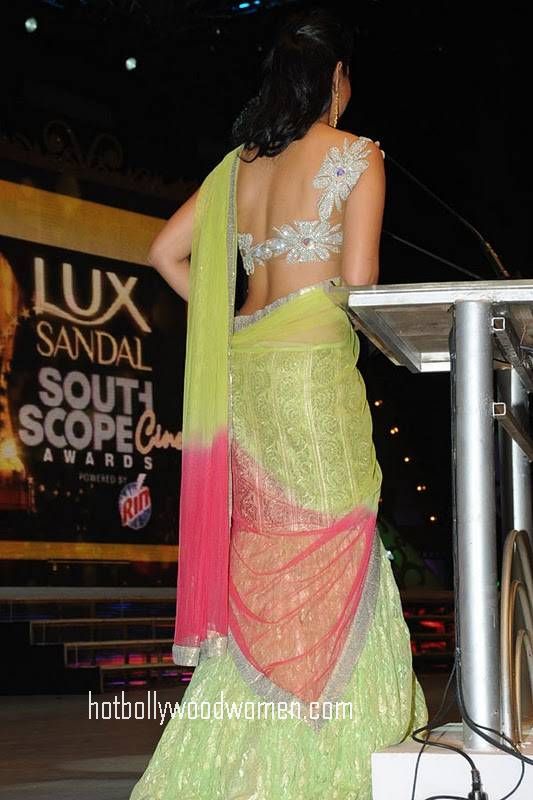  gaand looking so sexy in this saree Shriya Saran really has a nice ass