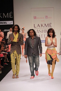 Day5 at LFS summer-resort 2011 by Abhishek Dutta (8)