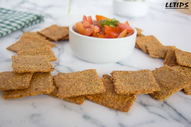 Delicious healthy crackers Flax Seed Crackers recipe