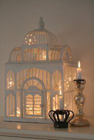 decorating with birdcages