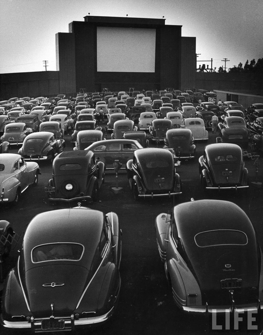 Nostalgia on Wheels: Fleetline at the Drive-In - 1948