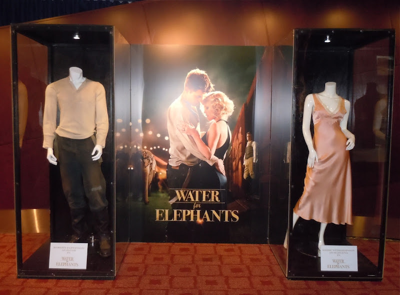 Water for Elephants costumes