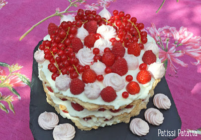 gâteau aux fruits rouges, fraises, patissi-patatta