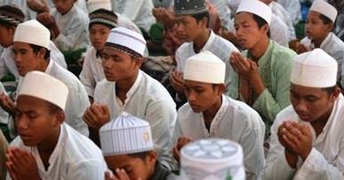 Doa Setelah Sholat Tarawih (Doa Kamilin) Lengkap Arab 