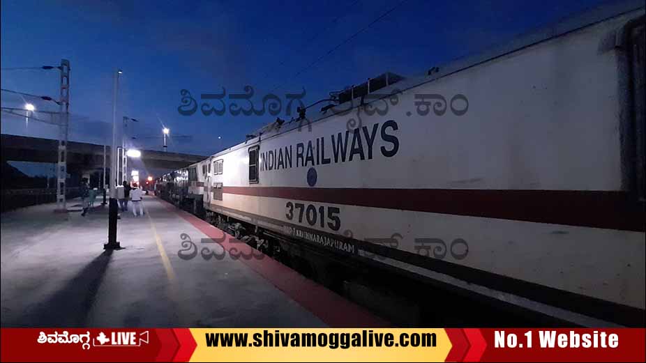 Shimoga-Jan-Shatabdi-Train-Engine-Technical-Issue