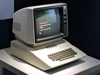 1977-AppleII-Flickr-Marcin-Wichary_540x405.jpg (540×405)