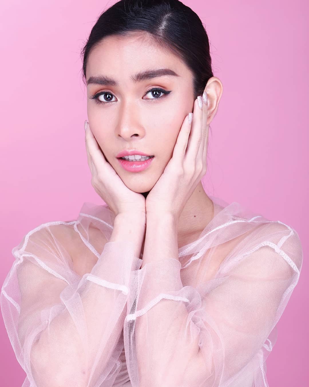 Punpun Sasissnara – Most Beautiful Thailand Transgender Model