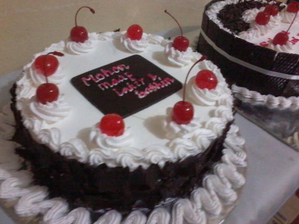 Kreasi Kue Ulang Tahun dan Black Forest  Bacaan Bagus