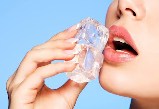 ✓ 5 Benefits of Ice Cubes For Lip Skin Care Naturally