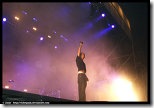 Coi_piedi_sul_palco_by_ViOLeTjaniS