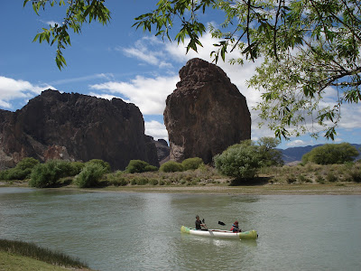 Piedra parada  Chubut Gualjaina