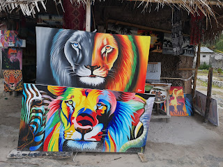 Piękne obrazy w Paje na Zanzibarze. Lwy