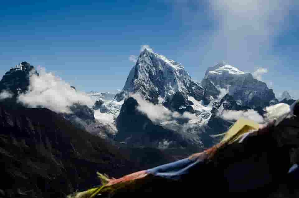 12 Fakta menarik Tentang Gunung Everest