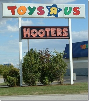 toys-r-us-and-hooters