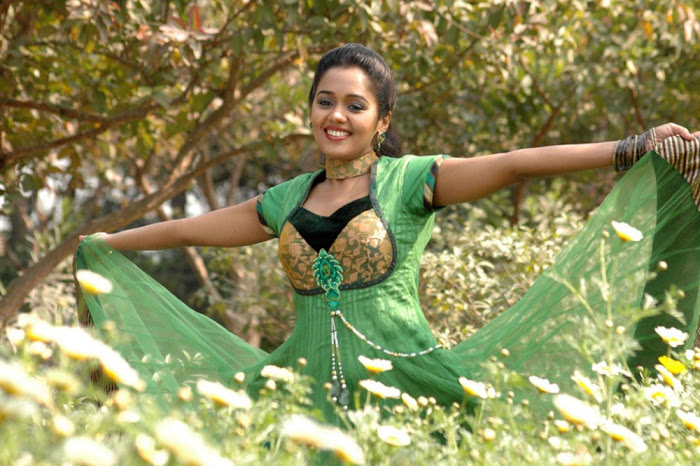 ananya hot looking for dance new gallery