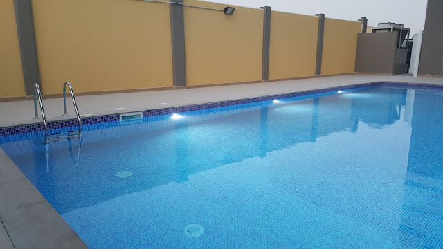 swimming pool contractors in dubai