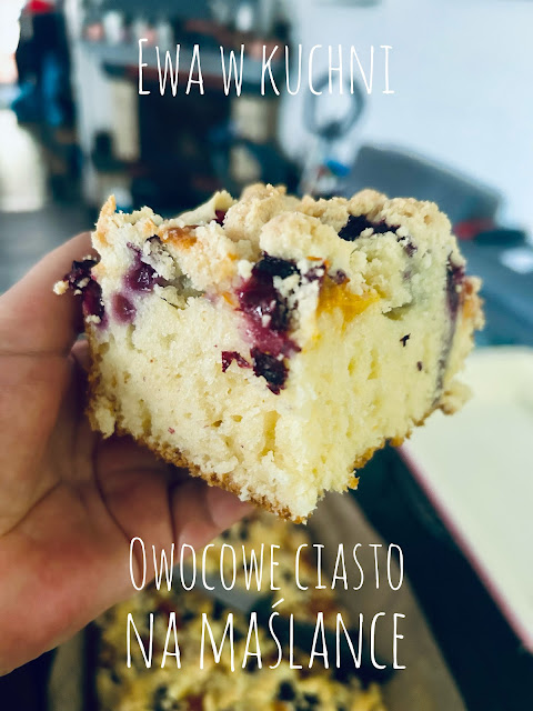 Owocowe ciasto na maślance