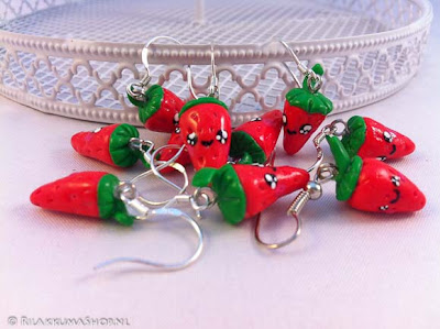 Kawaii strawberry earring Fimo polymer clay