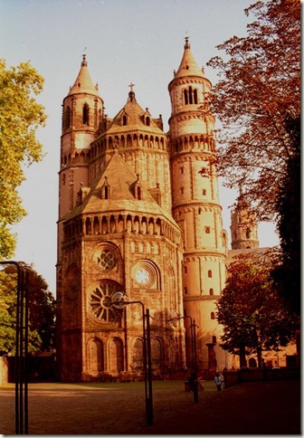 Catedral de Worms, Alemanha, estilo românico, século XII