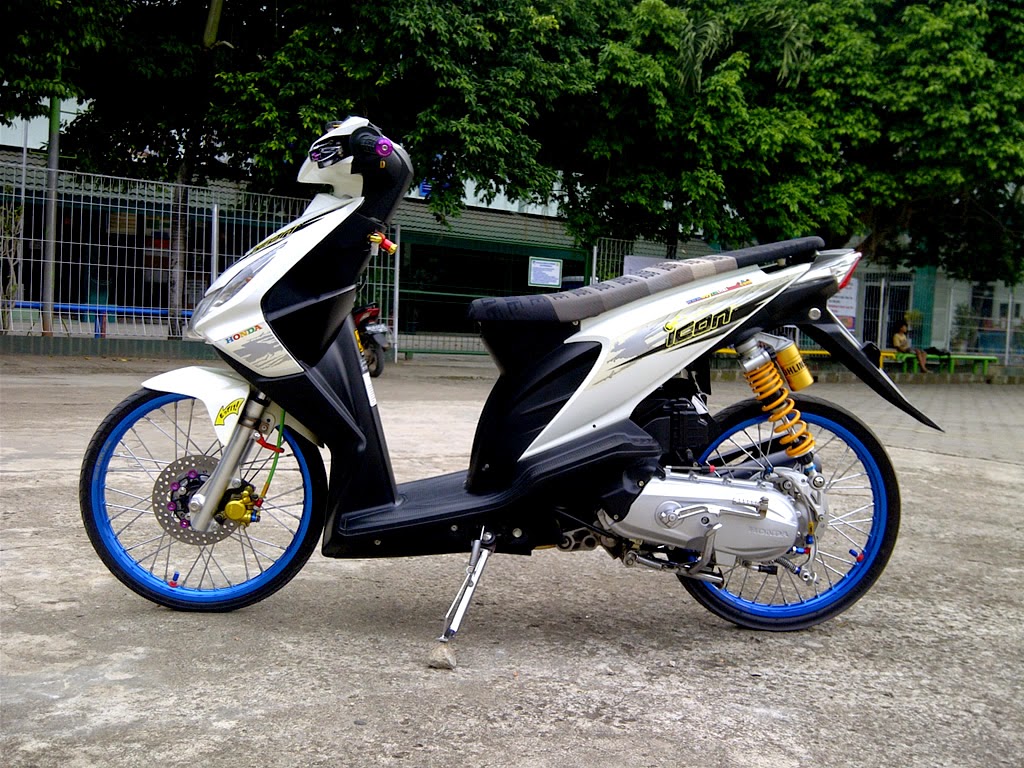 Gambar Modifikasi Motor Beat Biru Putih Terbaru Dan Terupdate