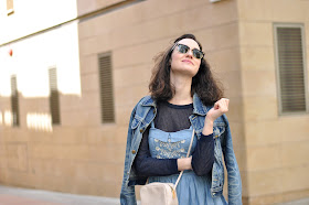 denim dress streetstyle