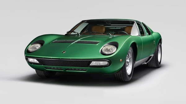 Lamborghini Miura SV restaurado por Polo Storico