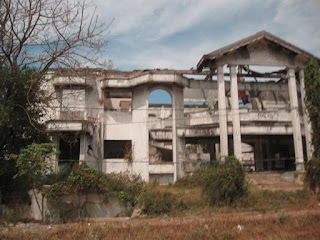 Rumah Hantu Darmo