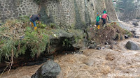 Pemeliharaan Sungai Cikapundung Pusat Kota, Masif Dilakukan Satgas Sektor 22 Sub 12