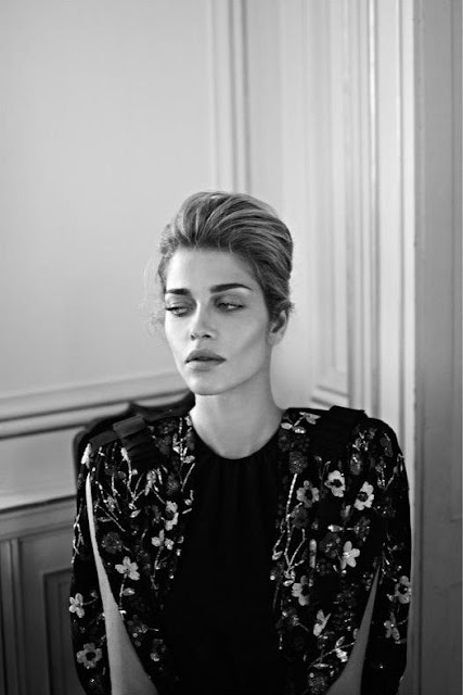 Ana Beatriz Barros