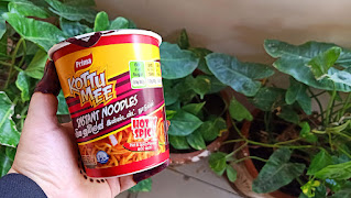 Prima Kottu Mee Hot & Spicy Instant Cup Noodles Review, Kottu mee, Srilankan Noodles, Southeast asian food, food, blog, instant noodle review, noodle review, noodles review, top food blog of pakistan, pakistani food blog, global food blog, noodles, recipes, spicy noodles, cup a noodles