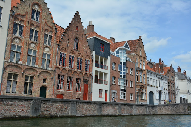 Brugge canal tour