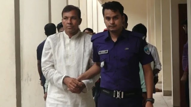 জেলা পরিষদে ঘুষ লেনদেনের সময় বিএনপি নেতা আটক