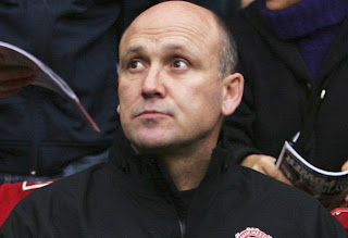 Mike Phelan Assistant manager Man United, Mike Phelan, Mike Phelan Assistant manager, Mike Phelan Assistant manager Man Utd, Man United, Manchester united, Mike Phelan Biography