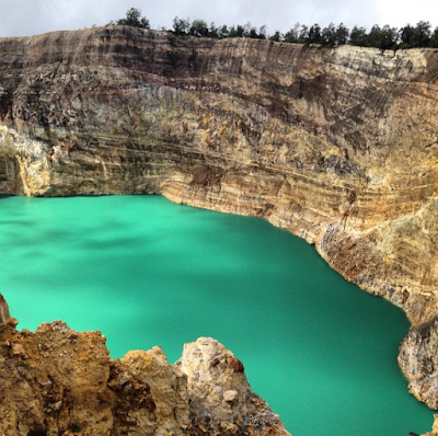 Pesona Keindahan Danau Kalimutu Ende, Flores