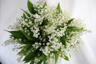 Wedding Bouquet Flowers on The Flower Magician  Flower Design Bridal Bouquet Of Lily Of The