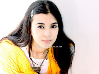 Saba+Azad+Photoshoot+Images+-+bollywood_paradize_-Saba-Azad-Photoshoot-Images